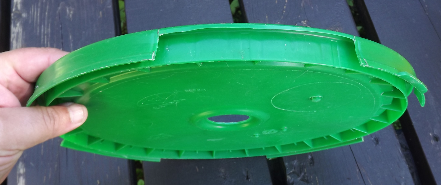 trim the lid